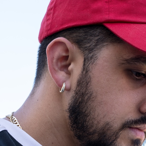 Men's Small Gold One Row Iced Cz Hoop Earrings - Picture 4 of 4